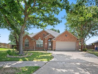 11 Mary Lou Ct