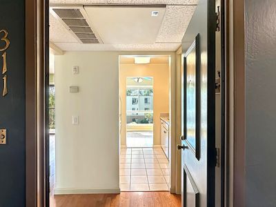 460 N Civic Dr APT 311