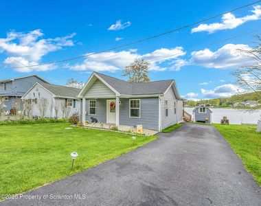 90 George Dr