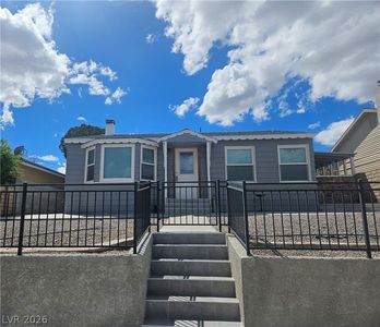 632 D Ave