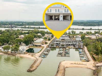 73 N Schooner Point Dr