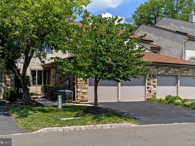 51 Woodmont Dr