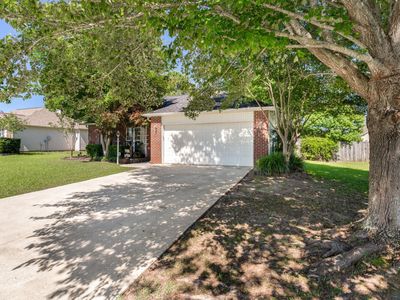 207 Castle Pines Dr
