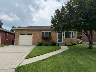 166 W Crest Dr