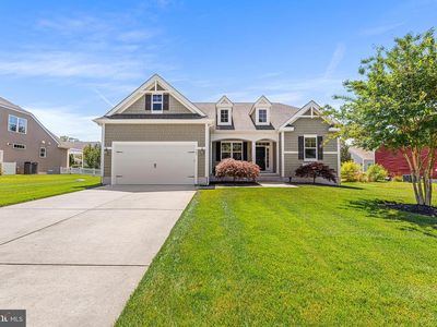 121 W Shore Dr