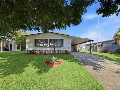 454 Village Cir SW
