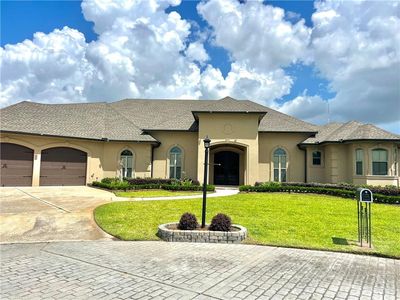 102 Bailey Estates Dr