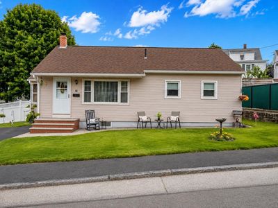 16 Lessard Street