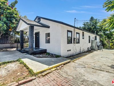 425 N Eastern Ave