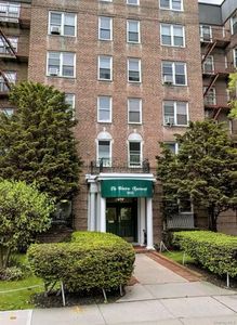 8455 Daniels Street #6E