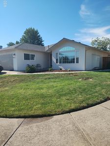 1699 Husker Butte Ln