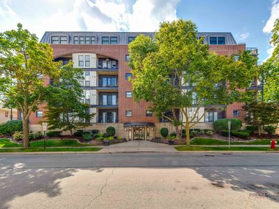 110 S Evergreen Ave Unit 4-C