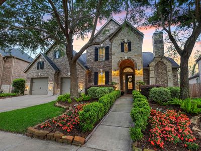 11 Blue Iron Dr