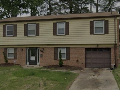1910 Colebrooke Dr