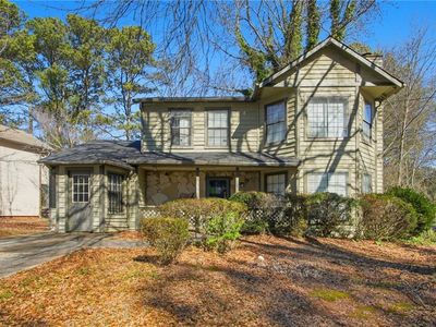 5452 Forest Path Ct