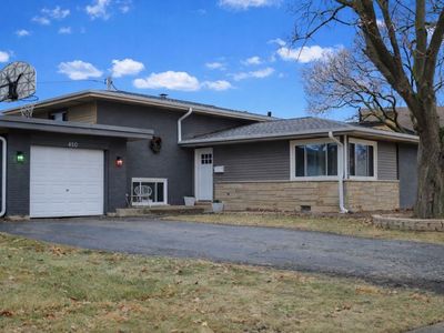 Property at 450 E Park Ave, Elmhurst, IL