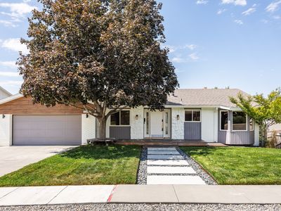2399 E Catalina Dr
