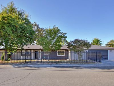 950 G St