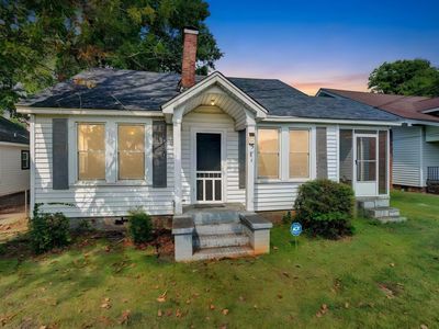 526 Perry Ave