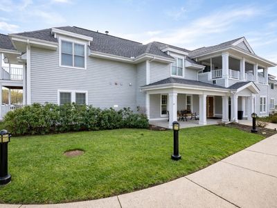 Property at 43 Kendall Ave APT 105, Sherborn, MA