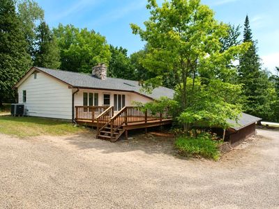 W3520 Renikow Rd
