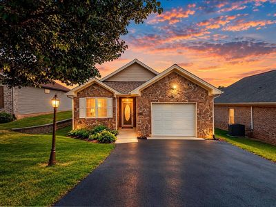 115 Windsong Ln NW