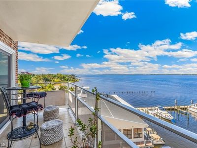 2350 W 1st St APT 801