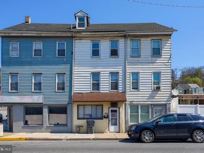 303 S Front St