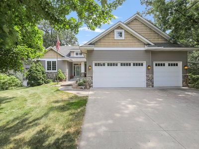 8415 Groveland Rd