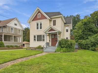103 S Main St