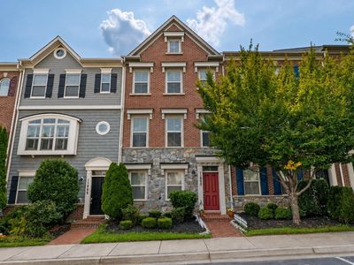 11890 Country Squire Way