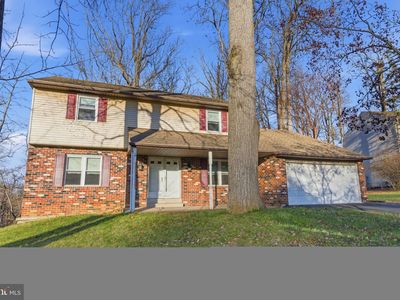 Property at 862 Green Ridge Cir, Feasterville Trevose, PA