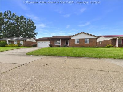 204 Shawnee Est
