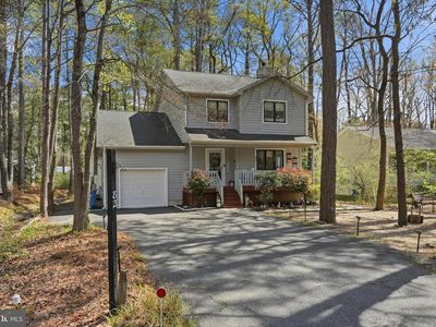 82 Sandyhook Rd
