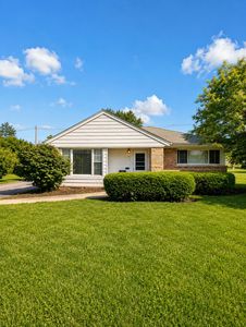 15 Oak Ln