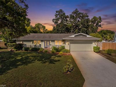 8120 Canterbury Cir