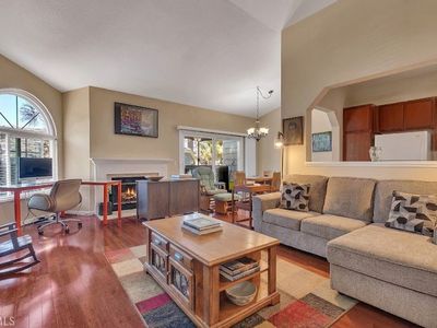 7402 Yellowtail Dr Unit 201