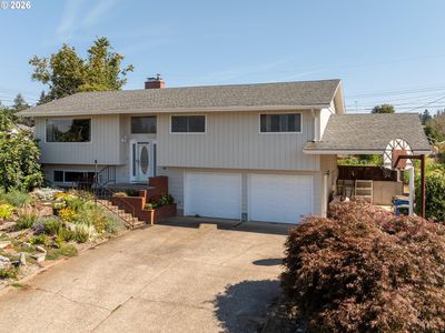 4201 Center St