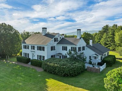 825 North Line Road