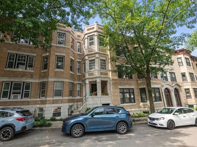 60 Marshal St APT 4