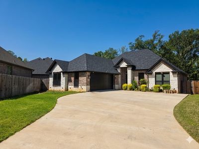 11034 Oak Springs Cv