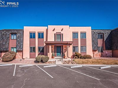 2979 Mesa Rd APT B