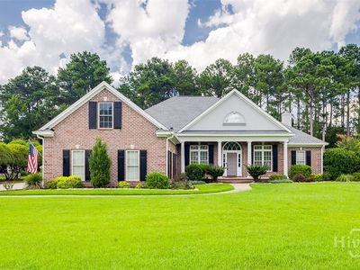 33 Lake Heron Court W