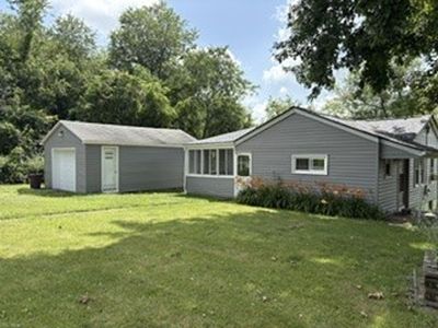6365 Tuscarawas Rd