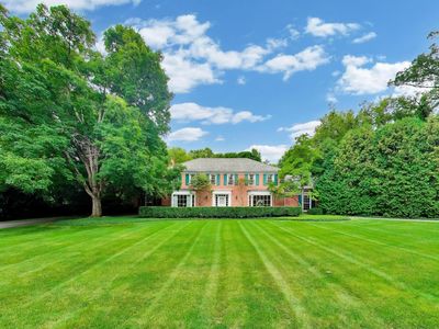 197 N Green Bay Rd
