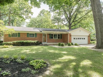 8847 Ash Rd