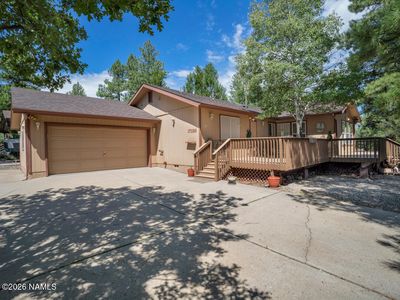 17395 Sequoia Dr