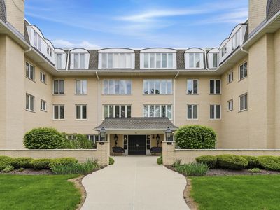 Property at 75 6th Ave APT 304, La Grange, IL