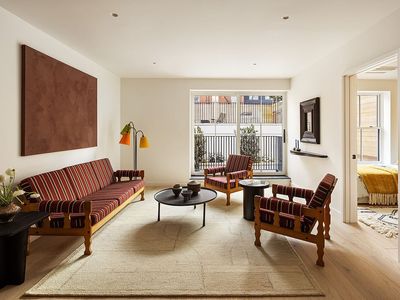 238 De Graw St #1