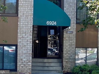 6924 Hanover Pkwy APT 101